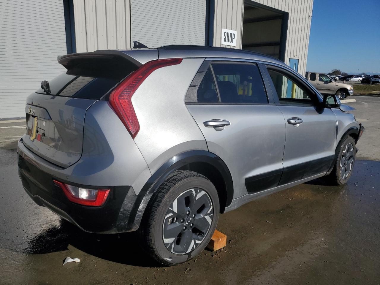 2023 KIA NIRO WIND VIN:KNDCR3L13P5033578