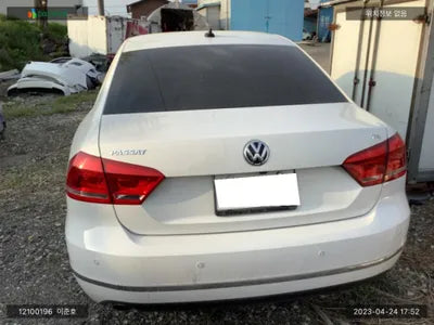 2015 Volkswagen Passat 1VWZZZA3ZFC064557 VIN:1VWZZZA3ZFC064557