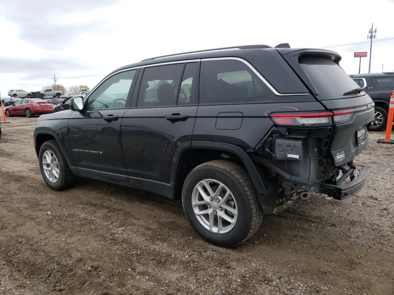 2023 JEEP GRAND CHEROKEE LAREDO VIN:1C4RJHAG1P8890129