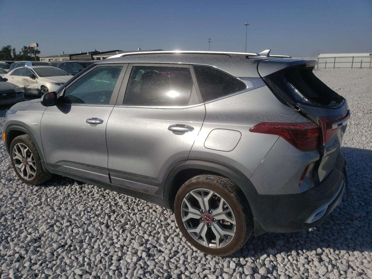 2023 KIA SELTOS SX VIN:KNDETCA27P7456786