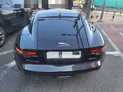 2018 Jaguar F-Type VIN: