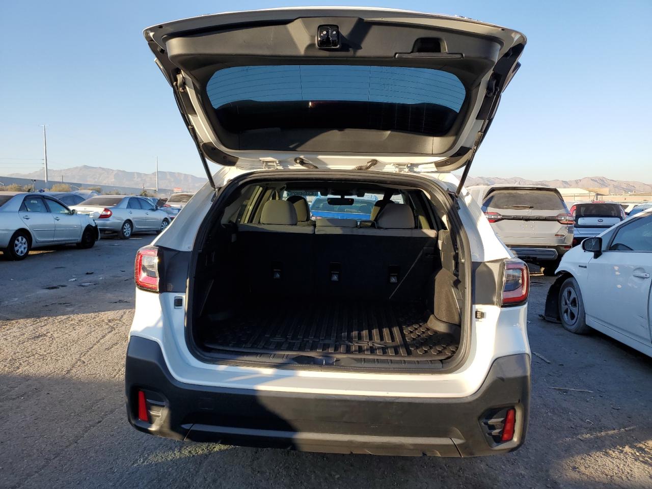 2022 SUBARU OUTBACK PREMIUM VIN:4S4BTACC6N3133343