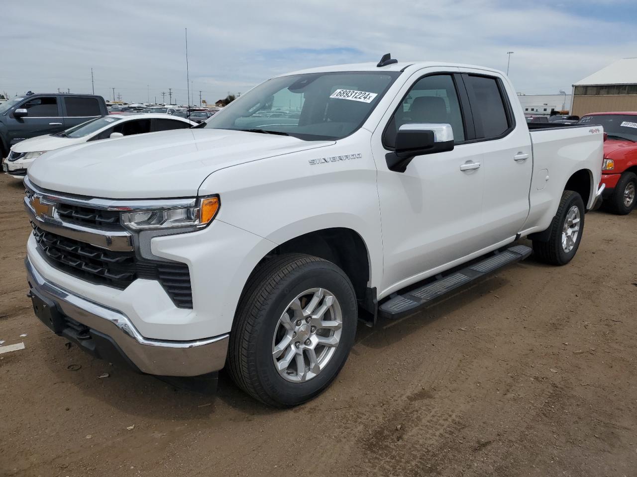 2024 CHEVROLET SILVERADO K1500 LT VIN:1GCRDDED0RZ176828