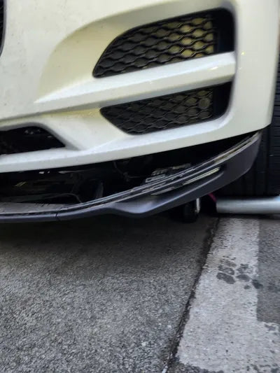 2016 Jaguar F-Pace VIN: