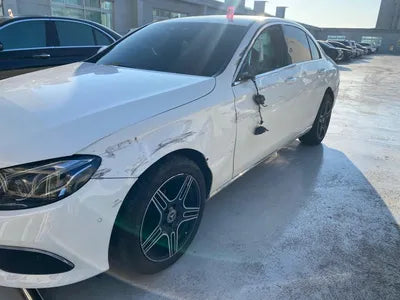 2017 Mercedes-Benz E 220 VIN: