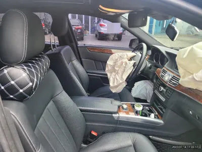 2015 Mercedes-Benz E 300 WDDHF5FB8FB162579 VIN:WDDHF5FB8FB162579