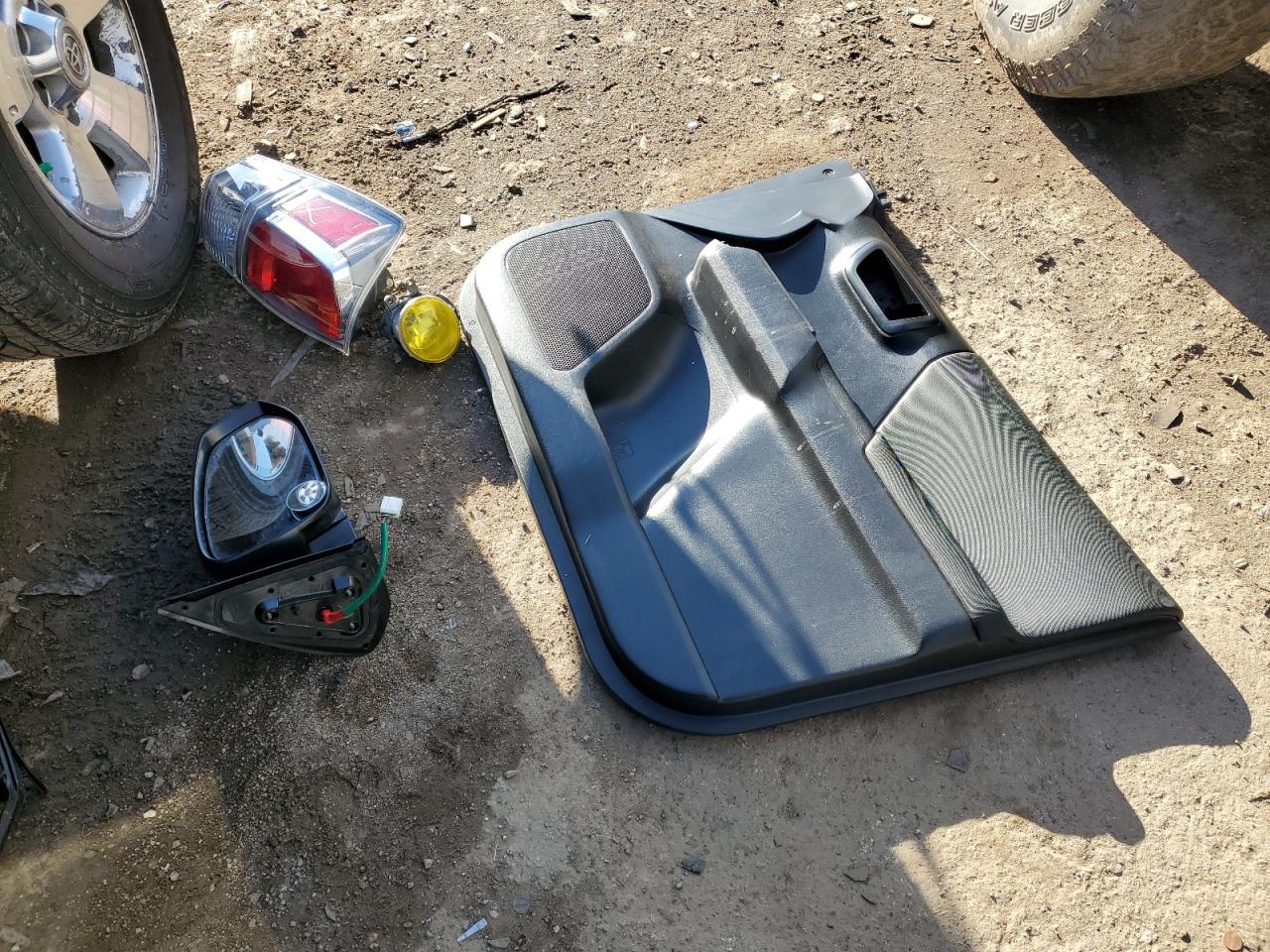 2022 TOYOTA TACOMA DOUBLE CAB VIN:3TMCZ5ANXNM511830