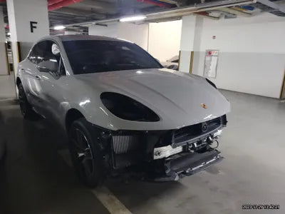 2023 Porsche Macan VIN: