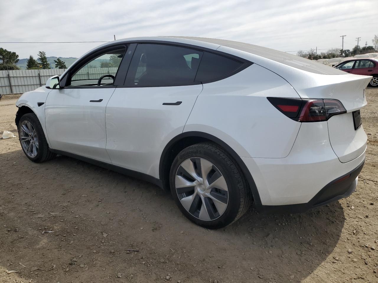 2023 TESLA MODEL Y  VIN:7SAYGDEE5PF746369