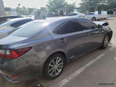 2018 Lexus ES 300 VIN: