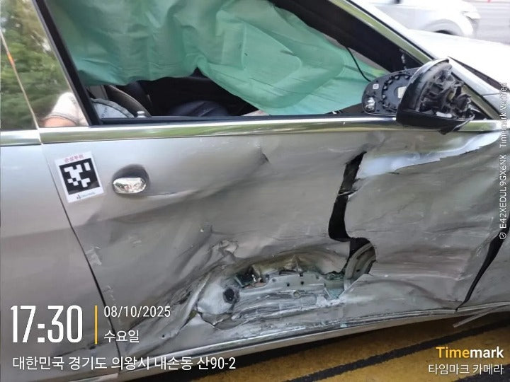 WDDUF3DB9GA250960 D25-1010052