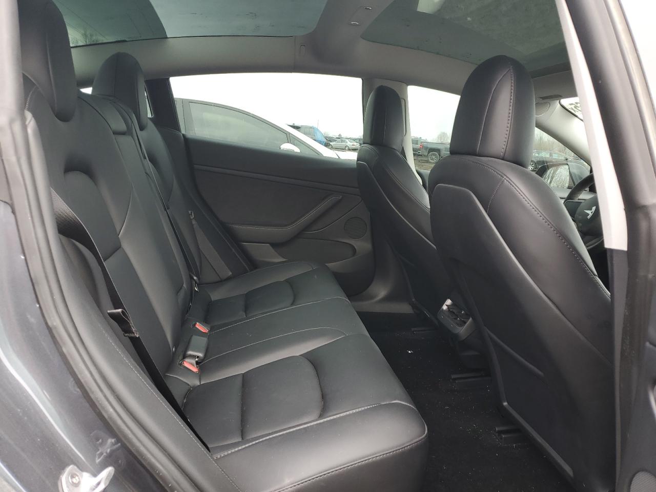 2022 TESLA MODEL 3  VIN:5YJ3E1EA3NF375976