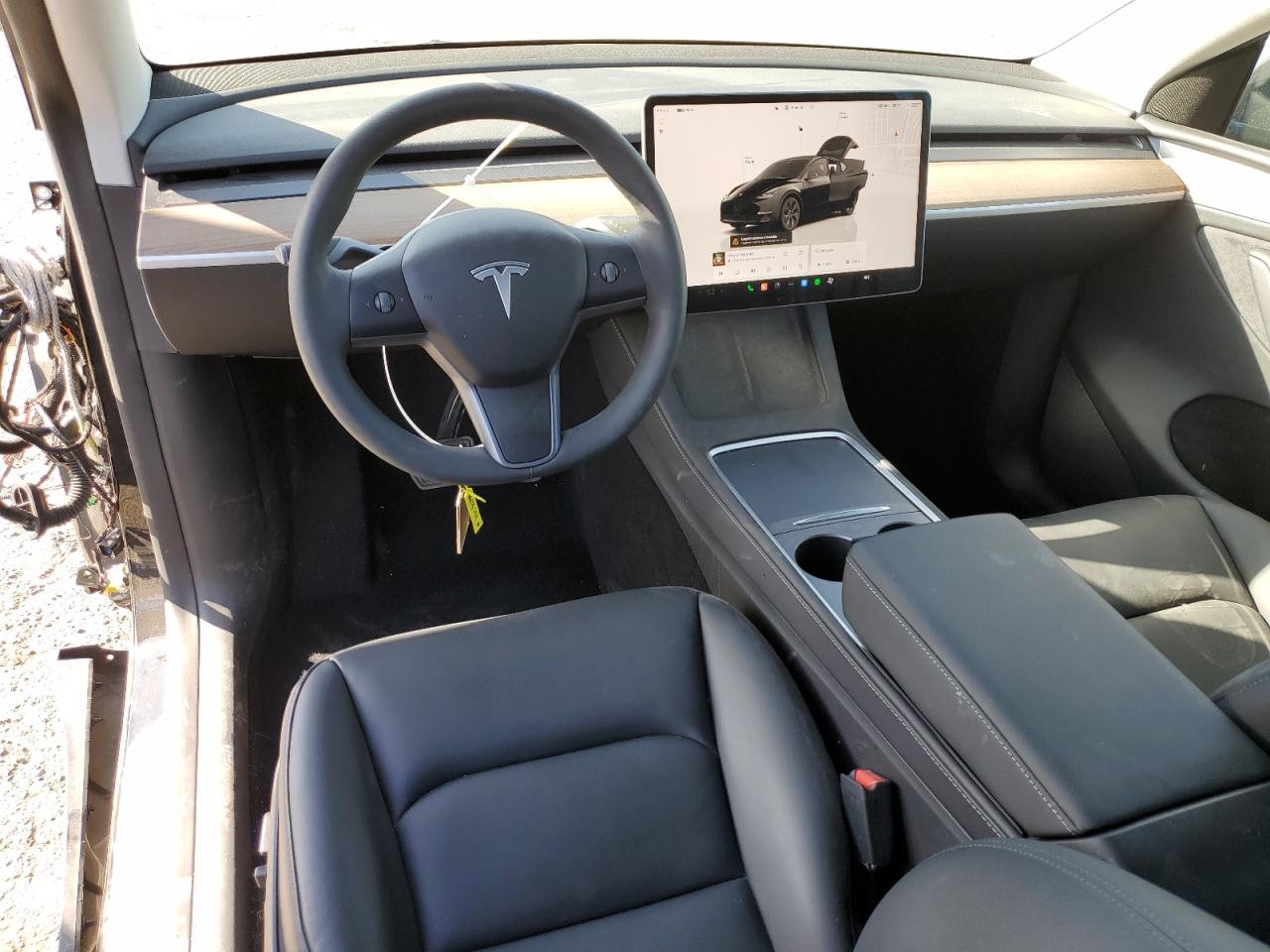 2024 TESLA MODEL Y  VIN:7SAYGDEE0RA291527