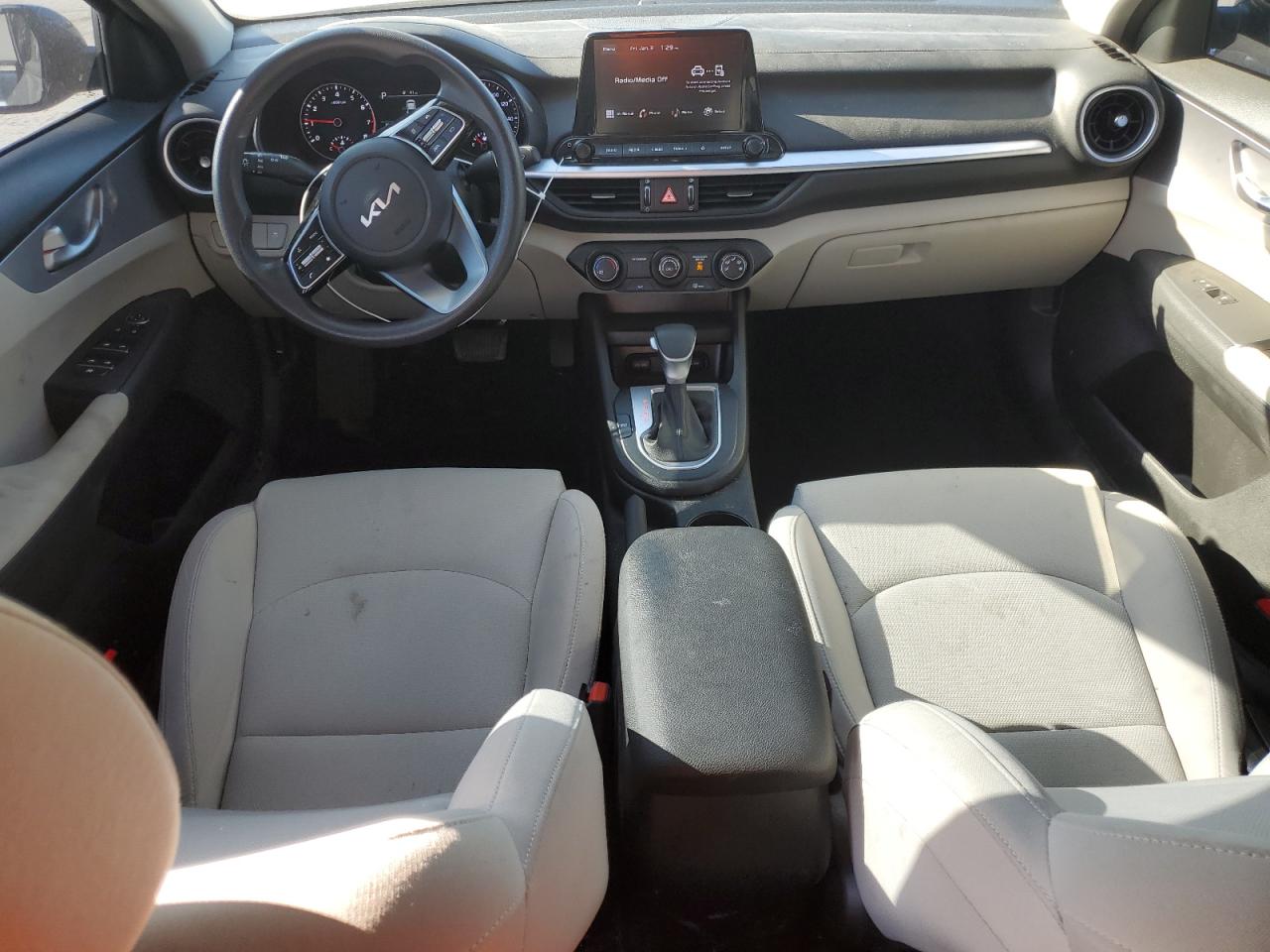 2022 KIA FORTE FE VIN:3KPF24AD9NE481930