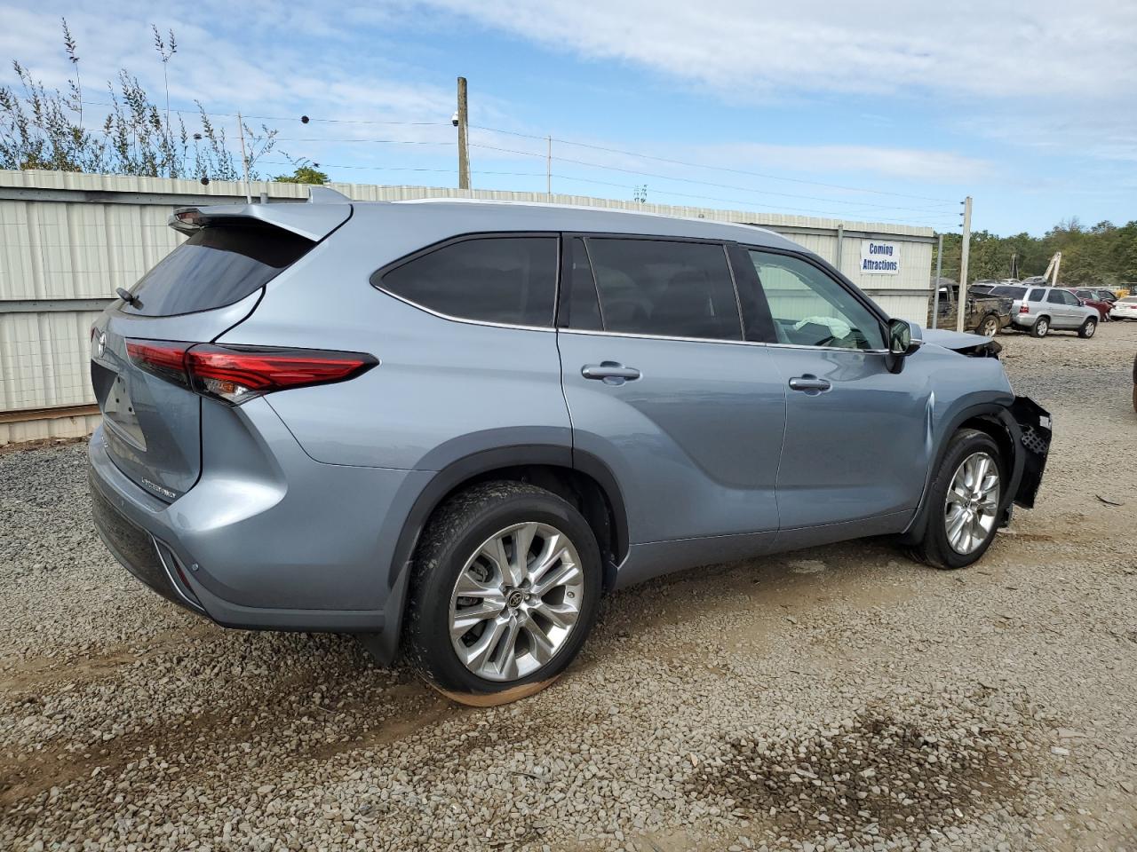 2022 TOYOTA HIGHLANDER LIMITED VIN:5TDDZRBH8NS183652