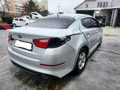 2016 Kia K5 KNAGN418BGA613070 VIN:KNAGN418BGA613070
