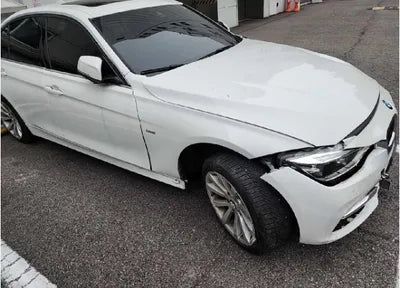 2017 BMW 320 WBA8A9108HK823176 VIN:WBA8A9108HK823176