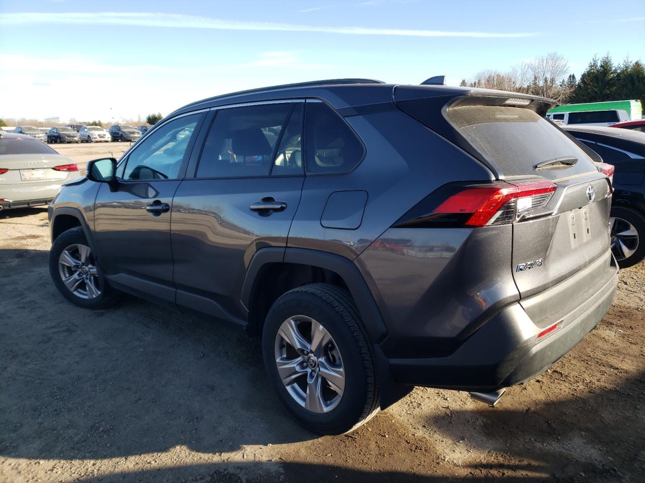 2023 TOYOTA RAV4 XLE VIN:2T3R1RFV9PC352416
