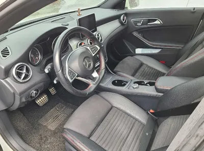 2018 Mercedes-Benz CLA 220 WDDSJ4FBXJN511411 VIN:WDDSJ4FBXJN511411