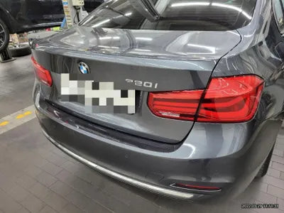 2018 BMW 320 WBA8A9101JAH11236 VIN:WBA8A9101JAH11236