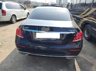 2019 Mercedes-Benz E 300 WDDZF4KB7KA558409 VIN:WDDZF4KB7KA558409