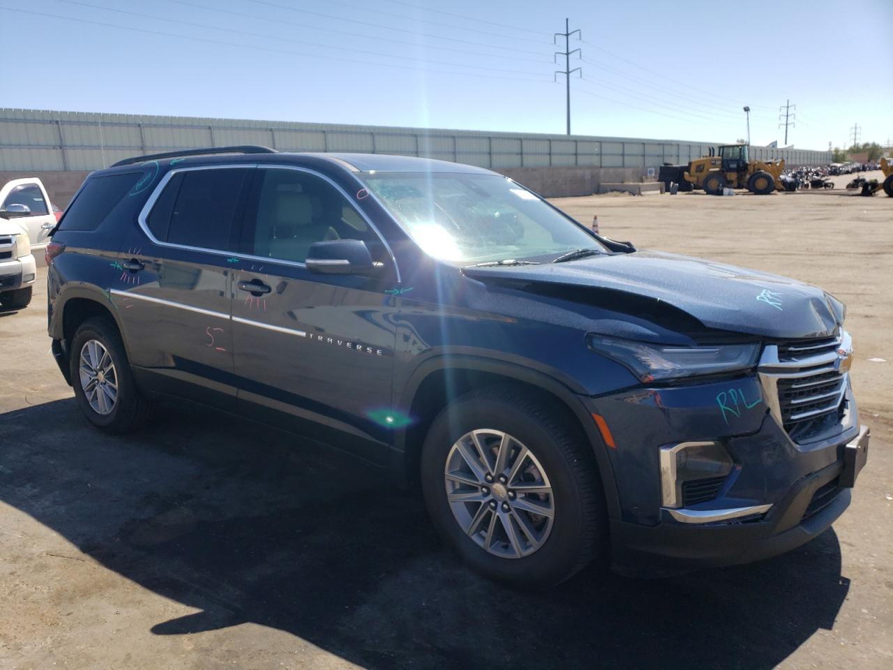 2022 CHEVROLET TRAVERSE LT VIN:1GNEVHKW0NJ147435