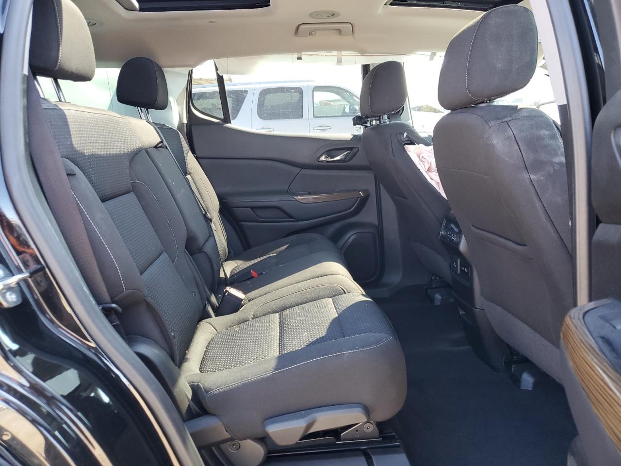 2022 GMC ACADIA SLE VIN:1GKKNKL40NZ156258