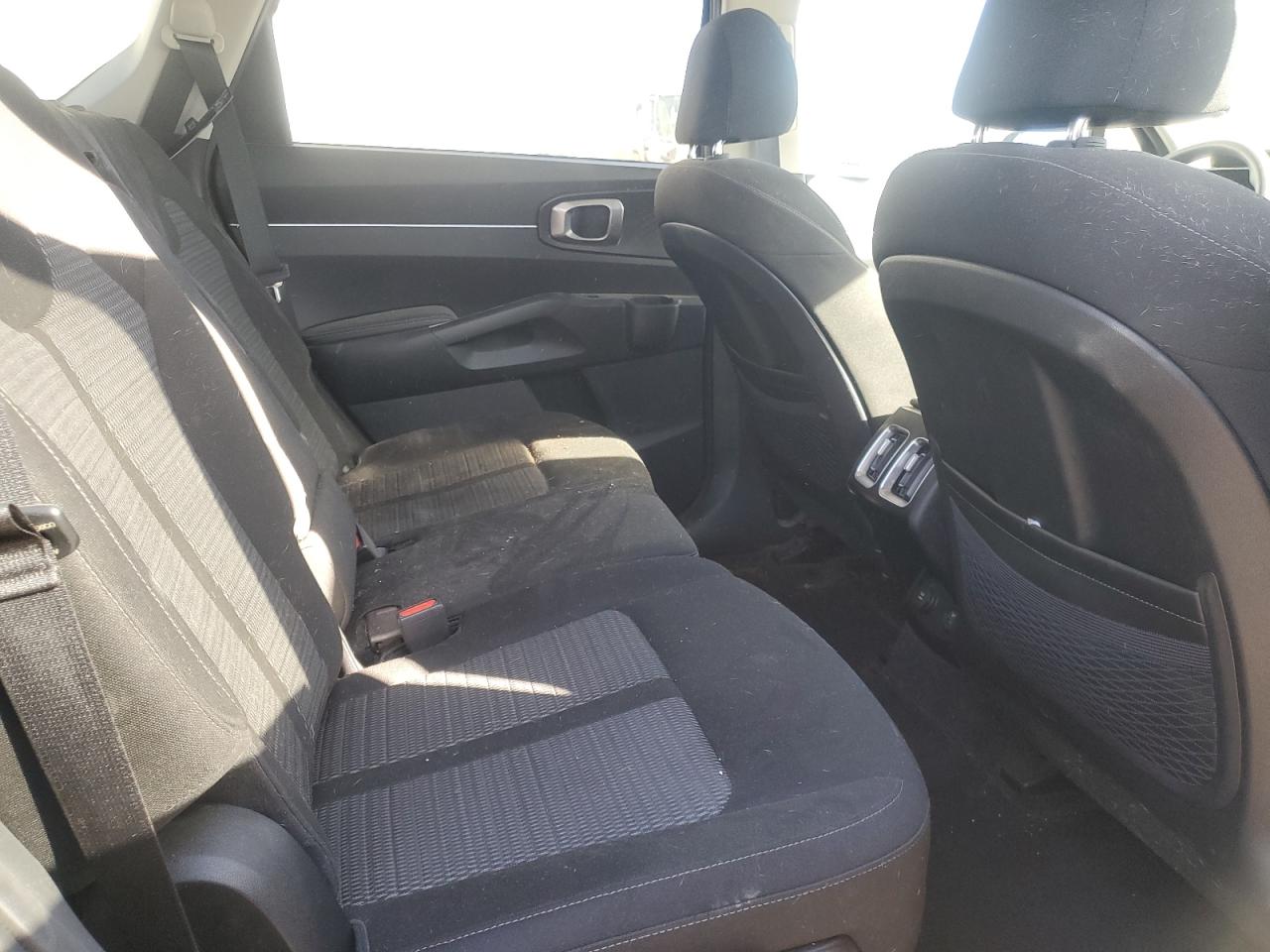 2022 KIA SORENTO LX VIN:5XYRGDLC8NG150729