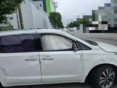 2015 Kia Carnival VIN:
