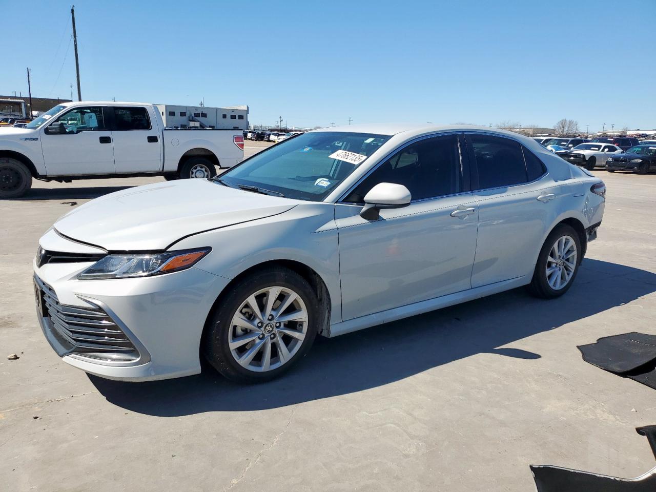 2022 TOYOTA CAMRY LE VIN:4T1C11AK5NU062280