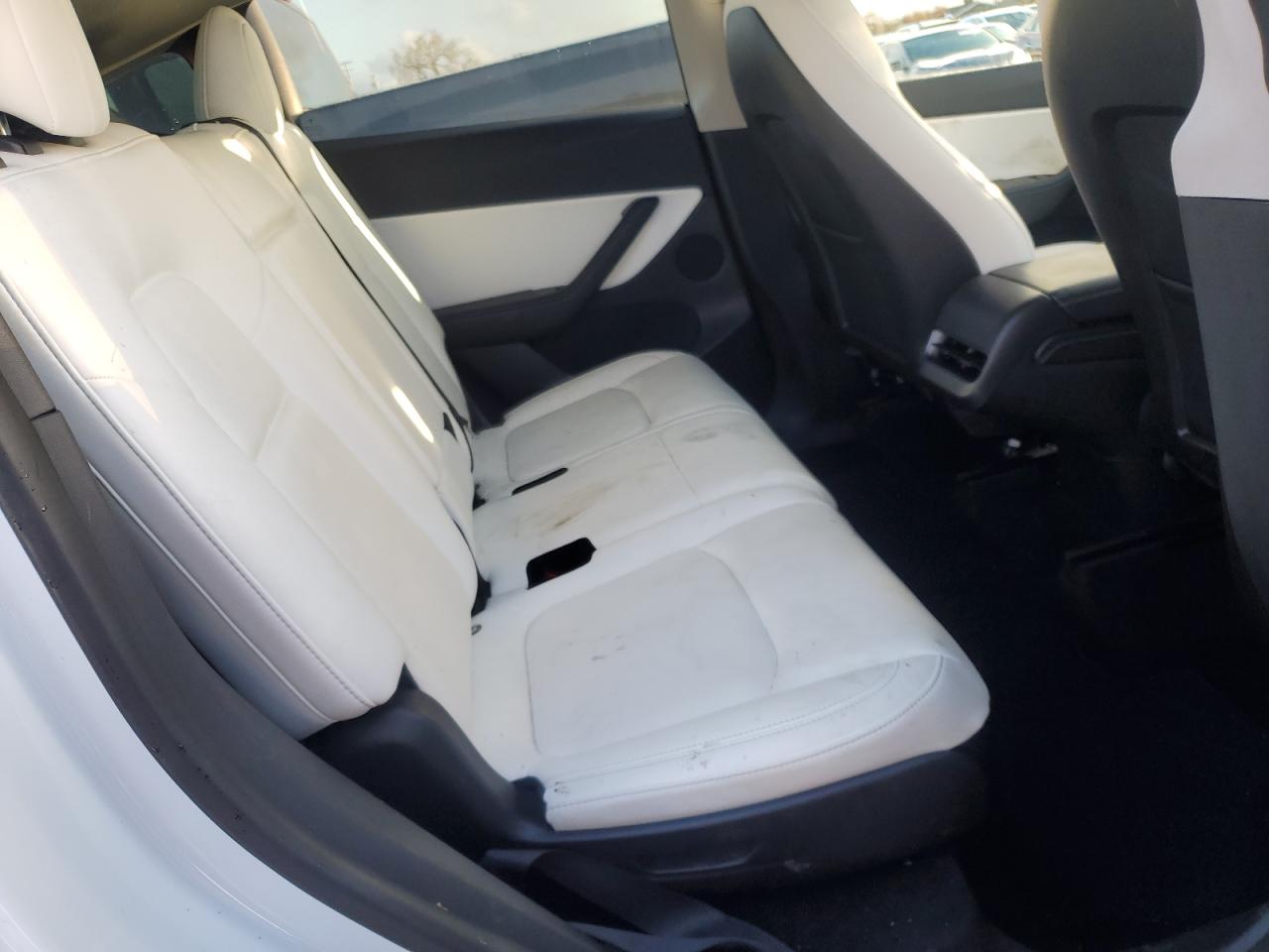 2022 TESLA MODEL Y  VIN:7SAYGAEE3NF358357