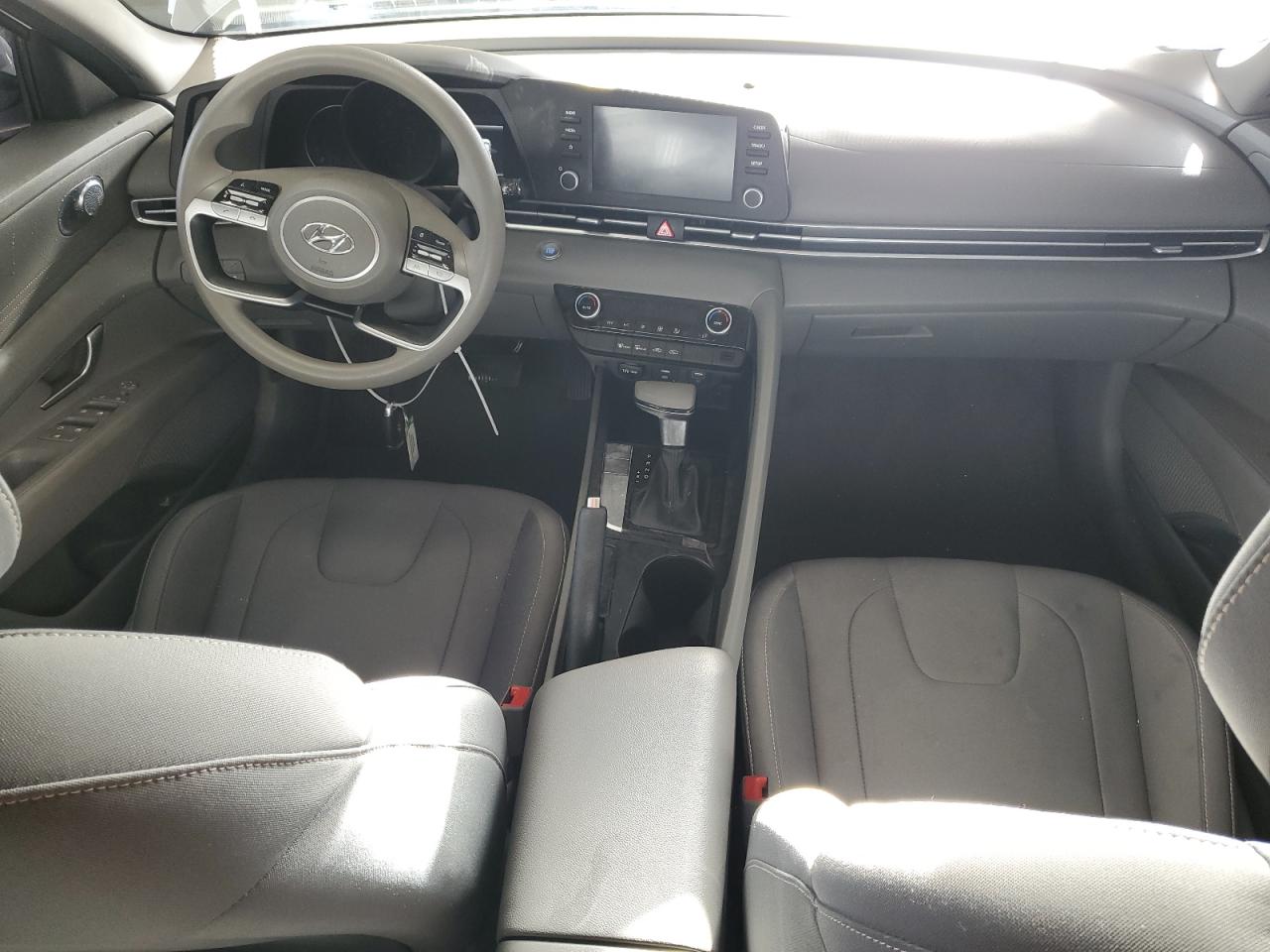 2022 HYUNDAI ELANTRA SEL VIN:JF2SJAHC3FH414783