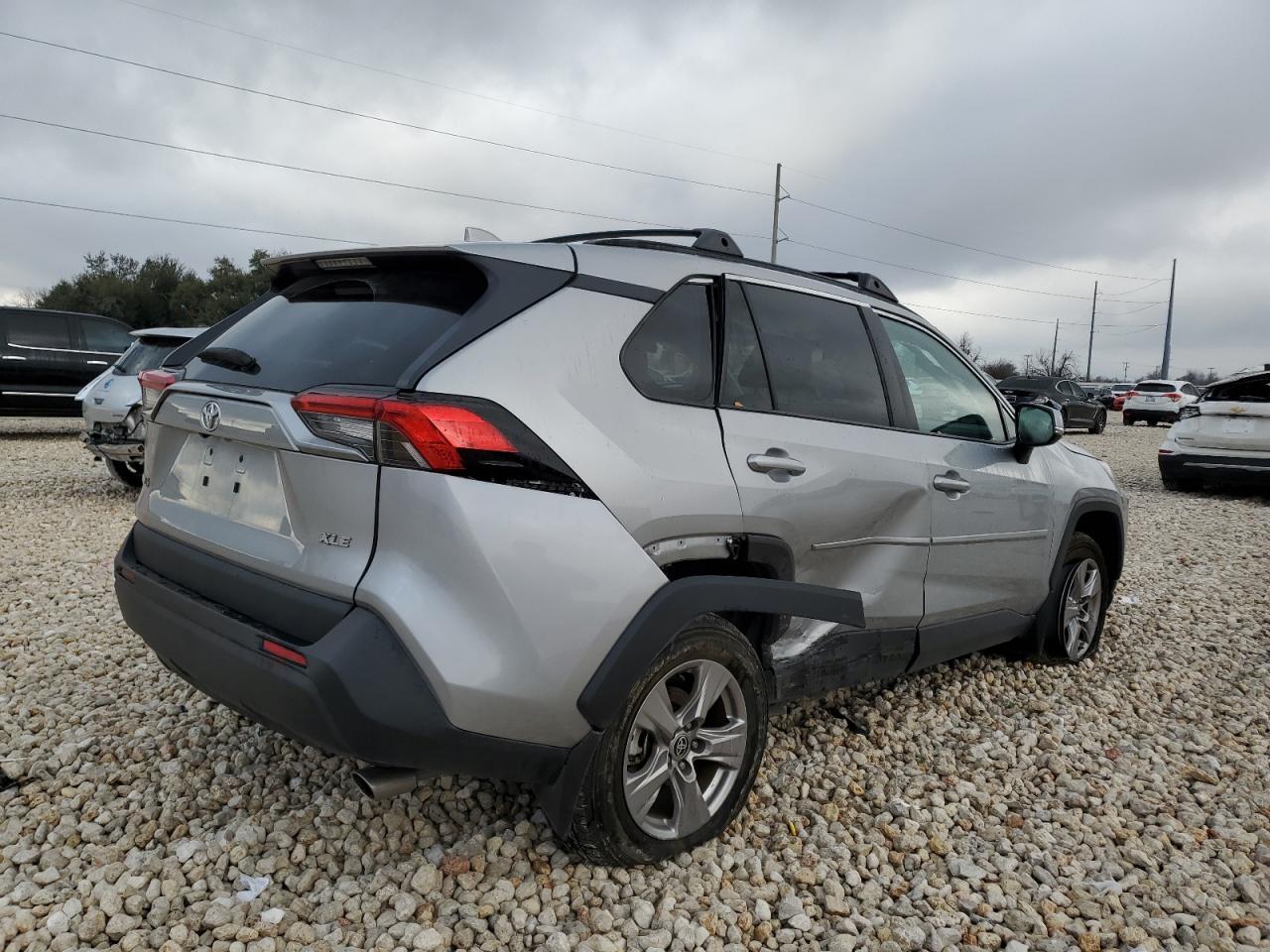 2023 TOYOTA RAV4 XLE VIN:2T3W1RFV8PW262448
