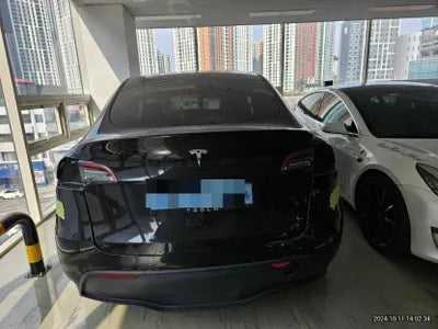 2021 Tesla Model Y VIN: