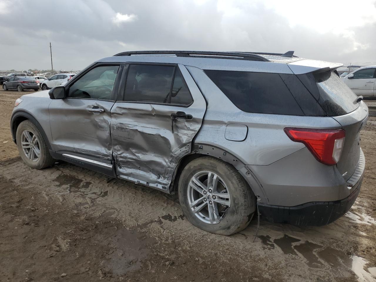 2022 FORD EXPLORER XLT VIN:1FMSK7DH8NGB71021