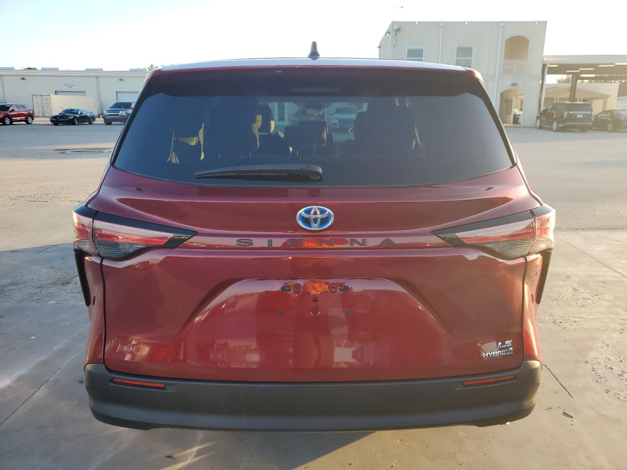 2022 TOYOTA SIENNA LE VIN:5TDKRKEC1NS101677