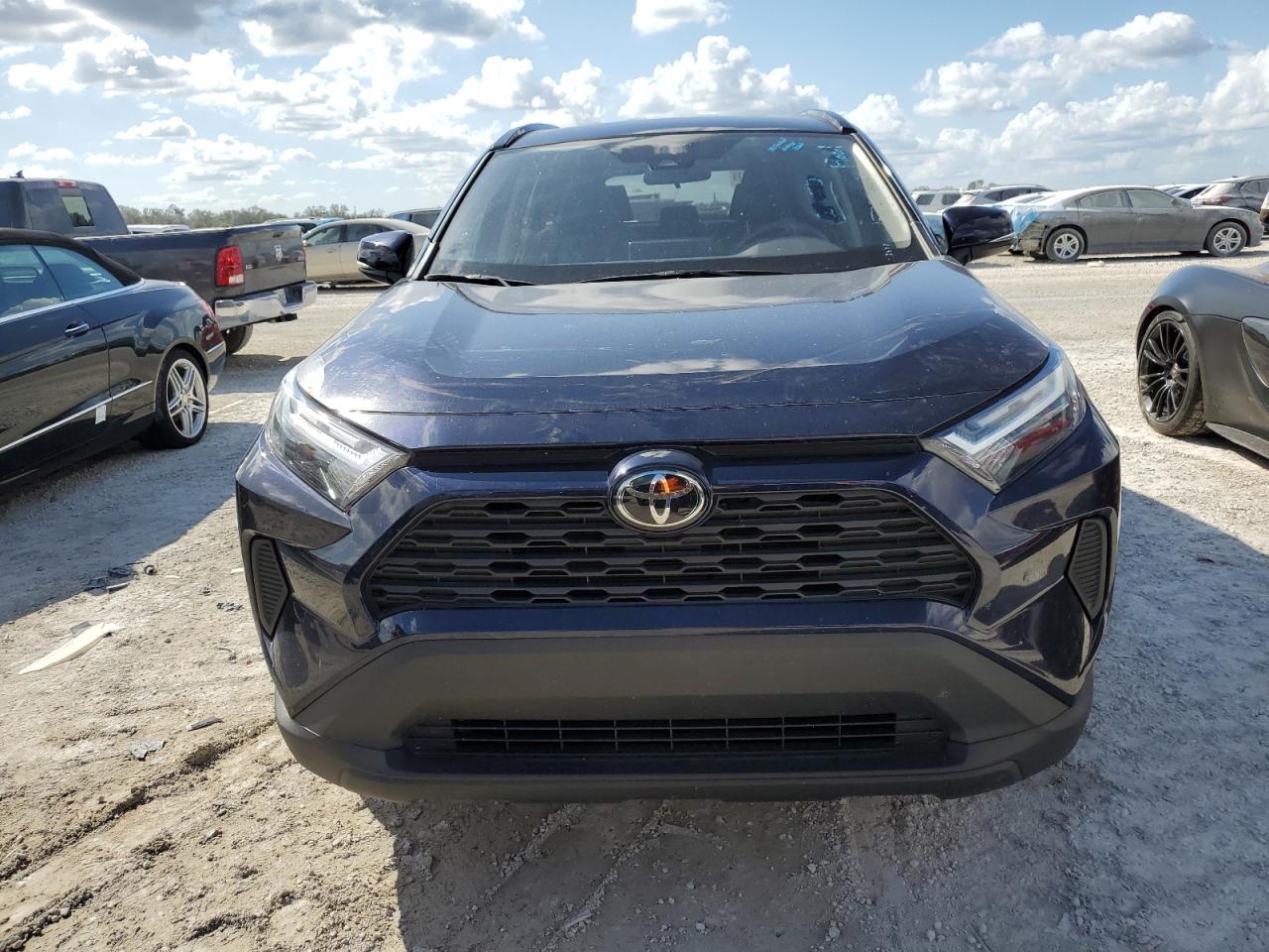 2023 TOYOTA RAV4 XLE VIN:2T3P1RFV4PW374524