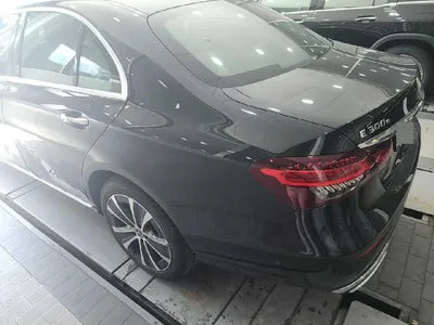 2021 Mercedes-Benz E 300 VIN: