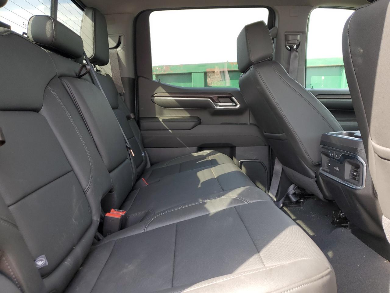2024 GMC SIERRA K1500 SLT VIN:1GTUUDE82RZ317511