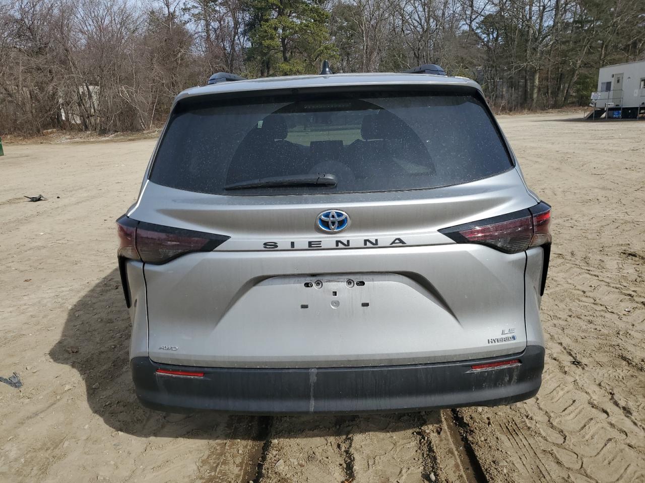 2024 TOYOTA SIENNA LE VIN:5TDKSKFC4RS118305