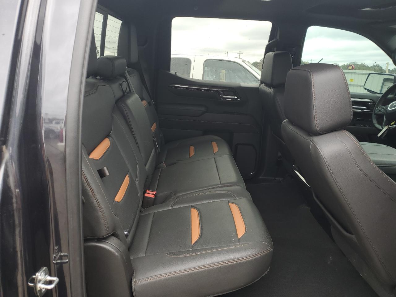 2023 GMC SIERRA K1500 AT4 VIN:1GTUUEE87PZ300853