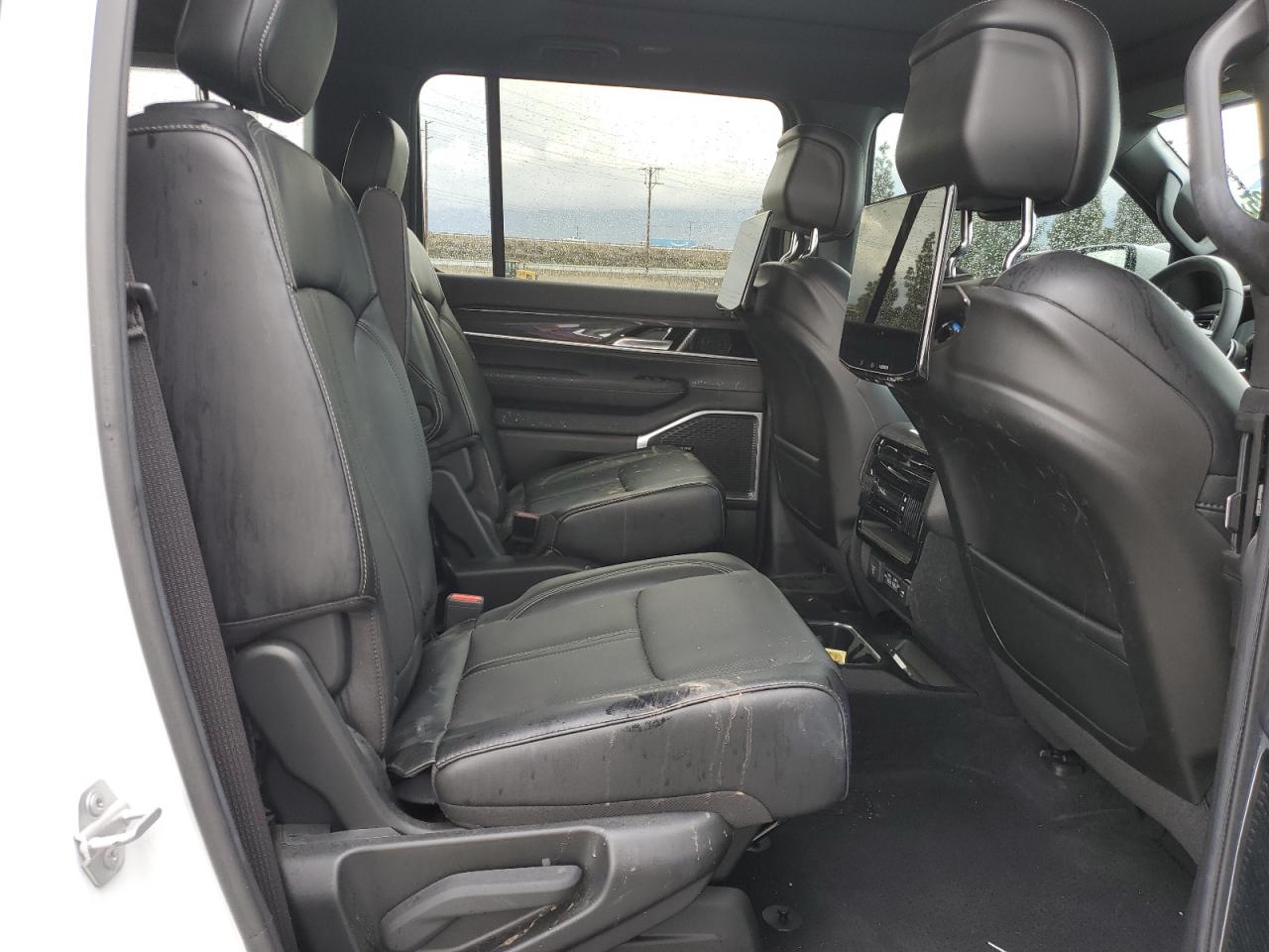 2022 JEEP WAGONEER SERIES II VIN:1C4SJVBT2NS104351