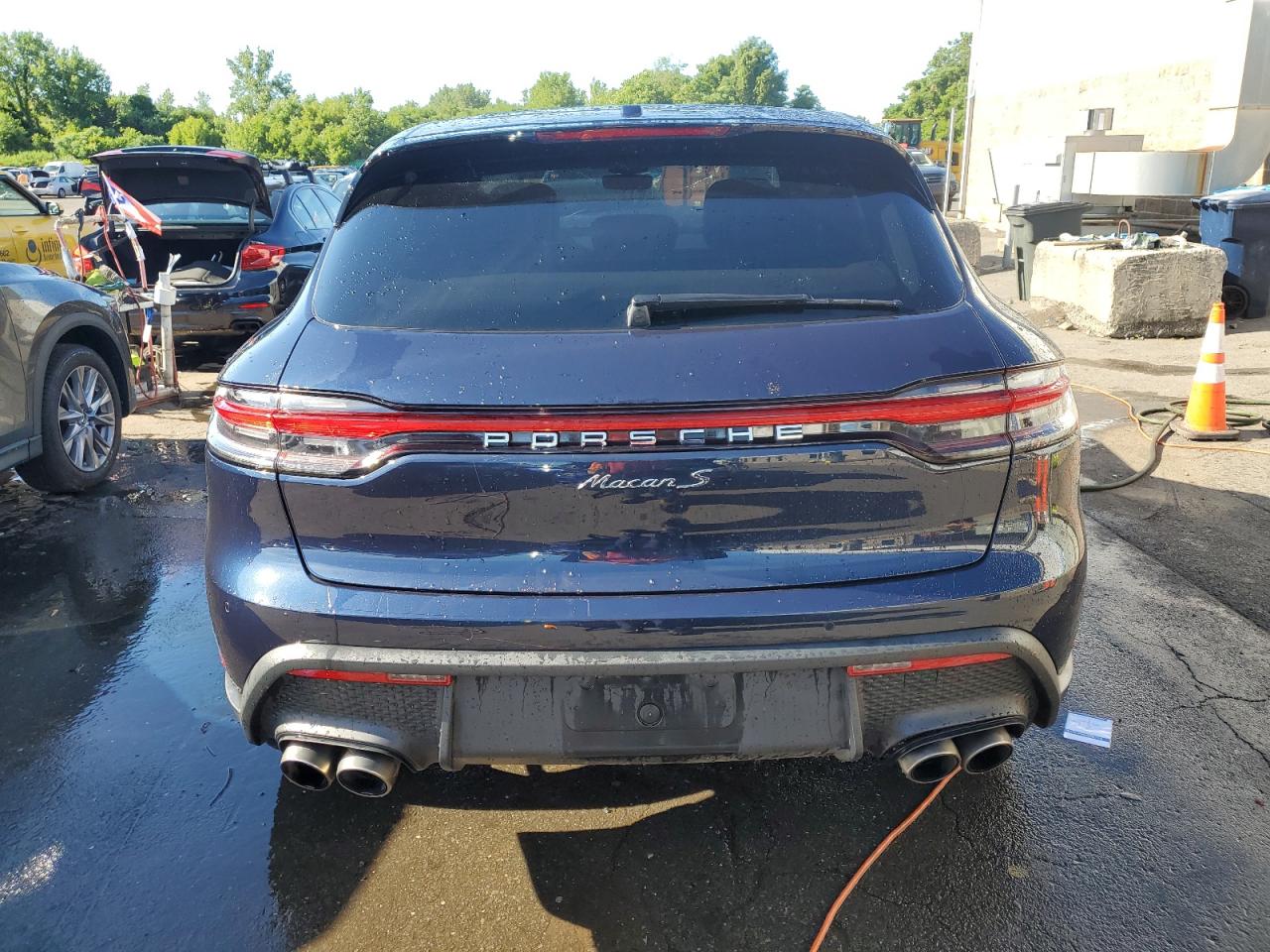 2022 PORSCHE MACAN S VIN:WP1AG2A52NLB23745