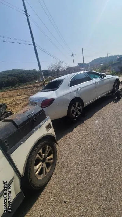 2018 Mercedes-Benz E 220 WDDZF0FB9JA464274 VIN:WDDZF0FB9JA464274