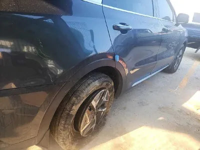 2021 Kia Sorento KNARH81GBMA057653 VIN:KNARH81GBMA057653