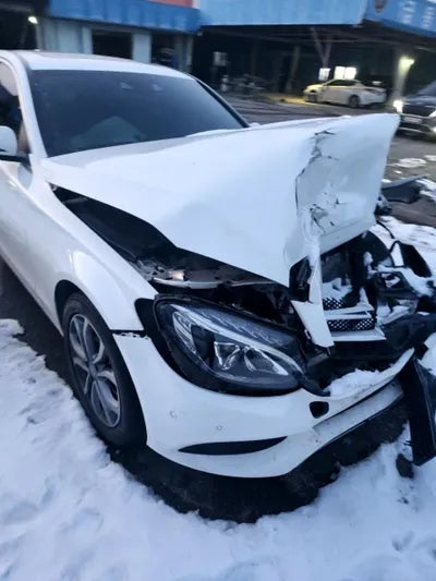 2017 Mercedes-Benz C 200 990KMWDDWF4CB2HF4 VIN:990KMWDDWF4CB2HF4