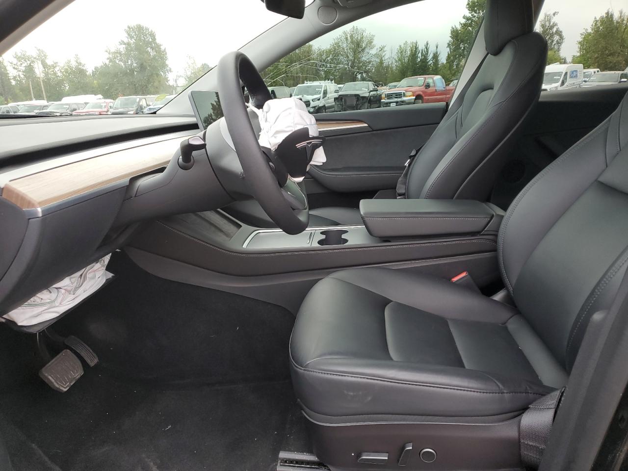 2022 TESLA MODEL Y  VIN:7SAYGDEE0NF545055
