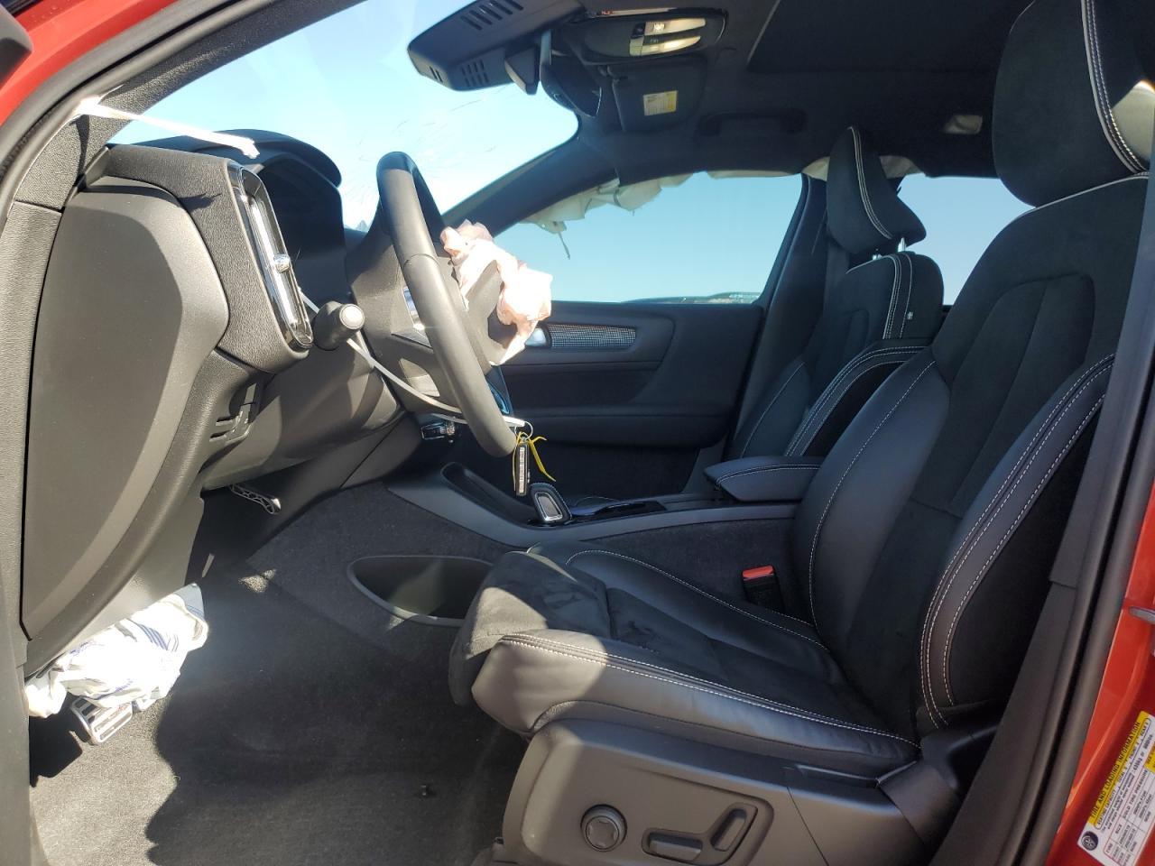 2022 VOLVO XC40 P8 RECHARGE PLUS VIN:YV4ED3URXN2691650