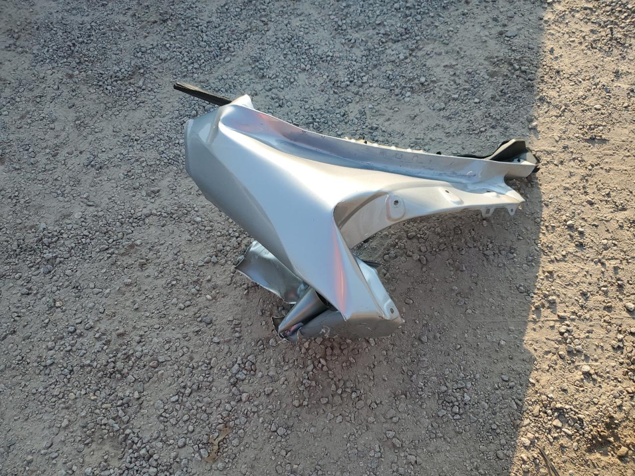 2022 TOYOTA RAV4 XLE VIN:2T3W1RFV3NW189728