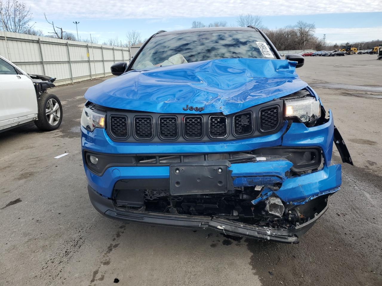 2023 JEEP COMPASS LATITUDE VIN:3C4NJDBN9PT537112